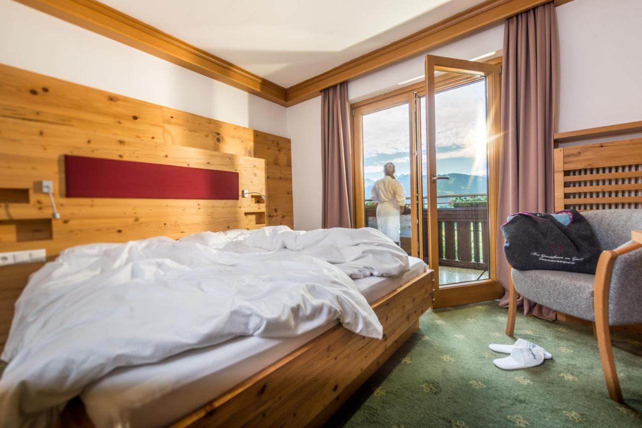Hotel Berghof Ramsau am Dachstein Eksteriør bilde