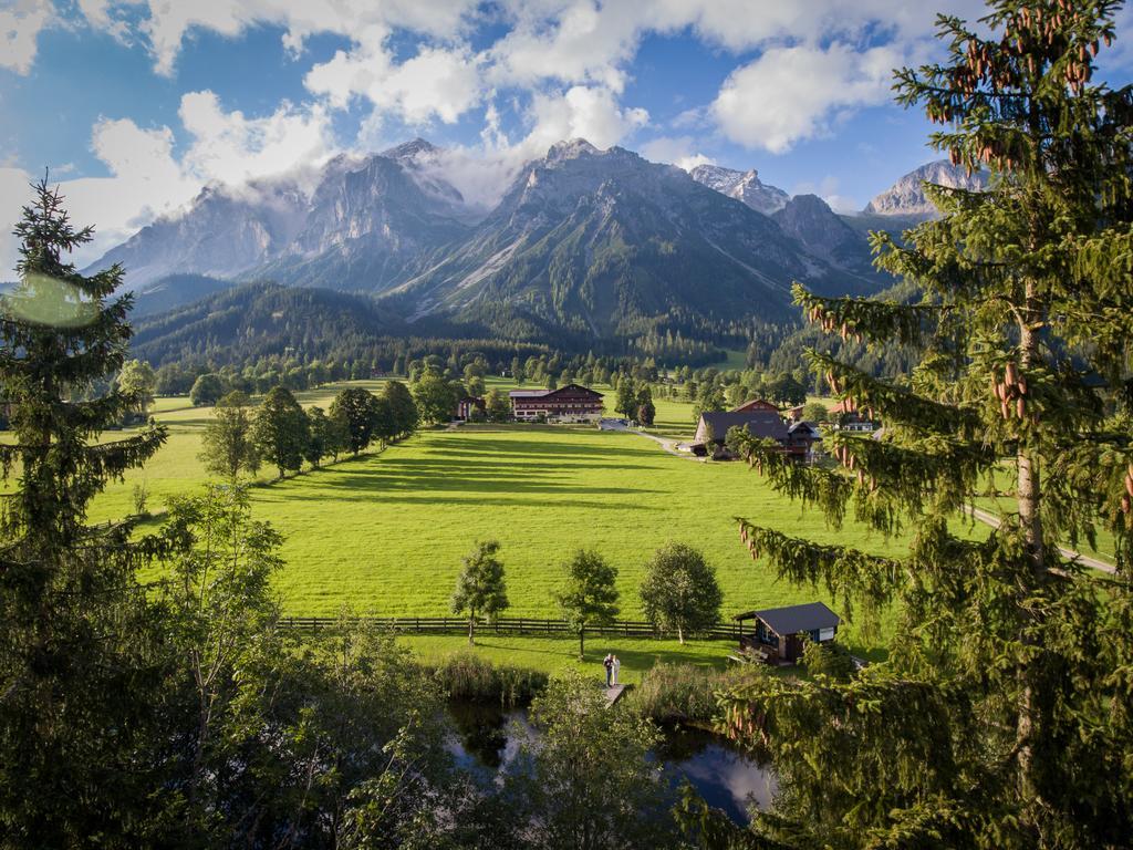 Hotel Berghof Ramsau am Dachstein Eksteriør bilde